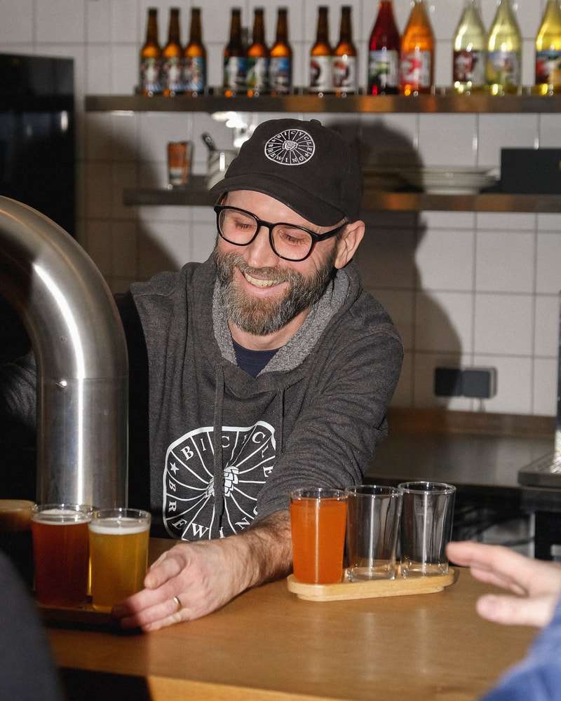 Valgfrit Tastingbræt @ Tandem Bar - Her Triller Øllene Lidt Nemmere Ned