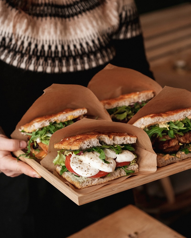 The Premium Focaccia Set @ Govinda's Kitchen - Perfekt Vegetarisk Vintercombo 