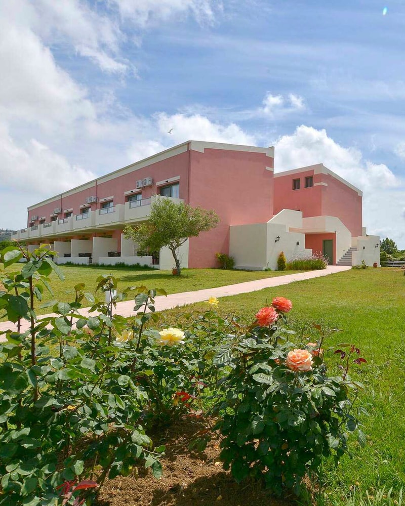 Apollo: Strand-ferie på Korfu