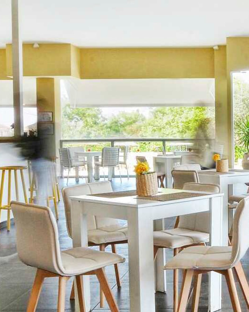 Apollo: Strand-ferie på Korfu