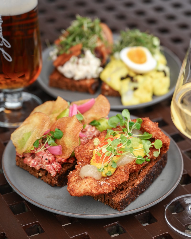 2 Valgfri Smørrebrød - Restaurant Lakeside