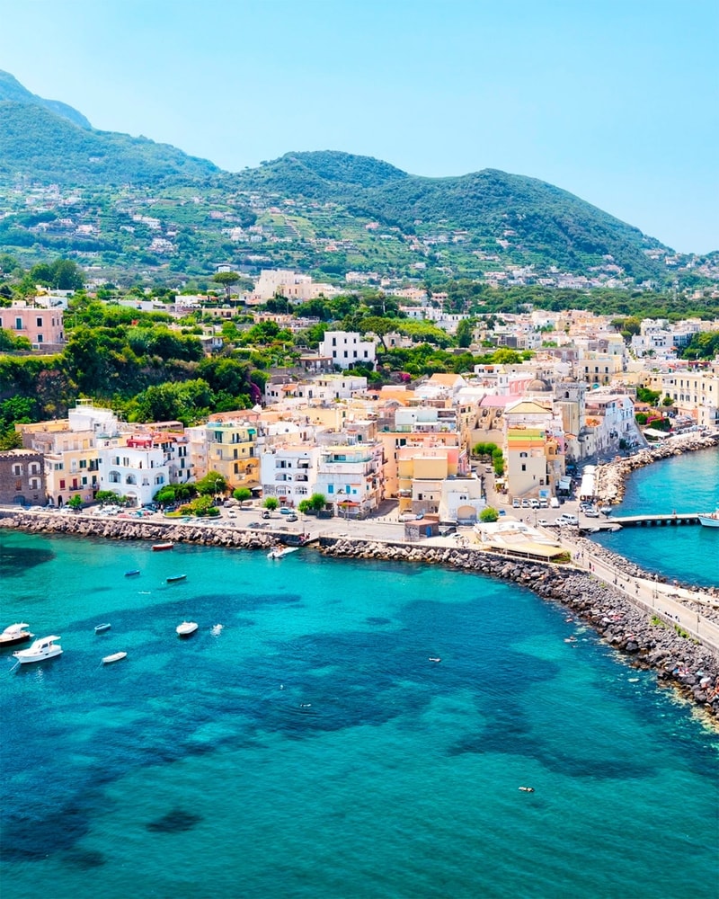 Fortryllende rejse til italiener-øen Ischia