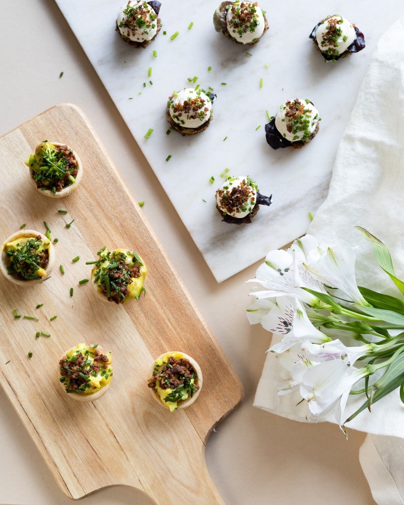 16 Mini-Smørrebrød fra Danish Minies - Smag Alle Dine Favoritter i Et Måltid