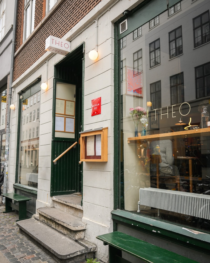 4-Retters Frokostmenu @ THEO - Gennemført Europæisk Bistrostemning