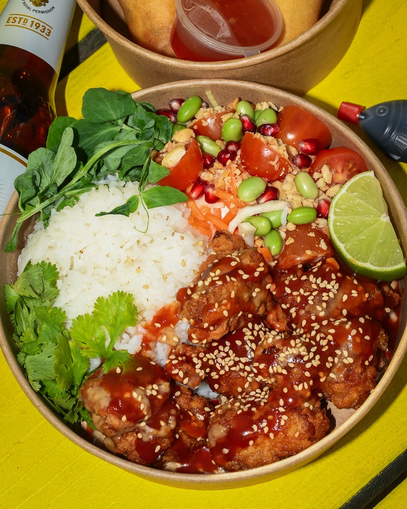 Crispy Chicken Bowl + Spring Rolls @ The Sun Street - Autentisk Thai i Ørestaden