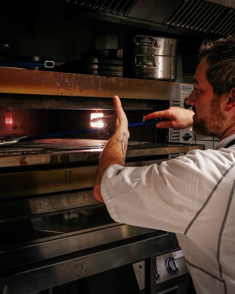 Valgfri surdejspizza til frokost hos @GORMs i Tivoli Food Hall