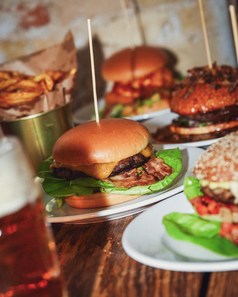 Valgfri Burger @ Vesterbros Originale Burgerrestaurant - Stadig Absolut Topklasse!