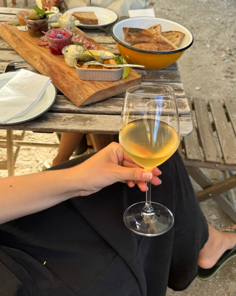 Glamping og vingårdsidyl på Garbolund