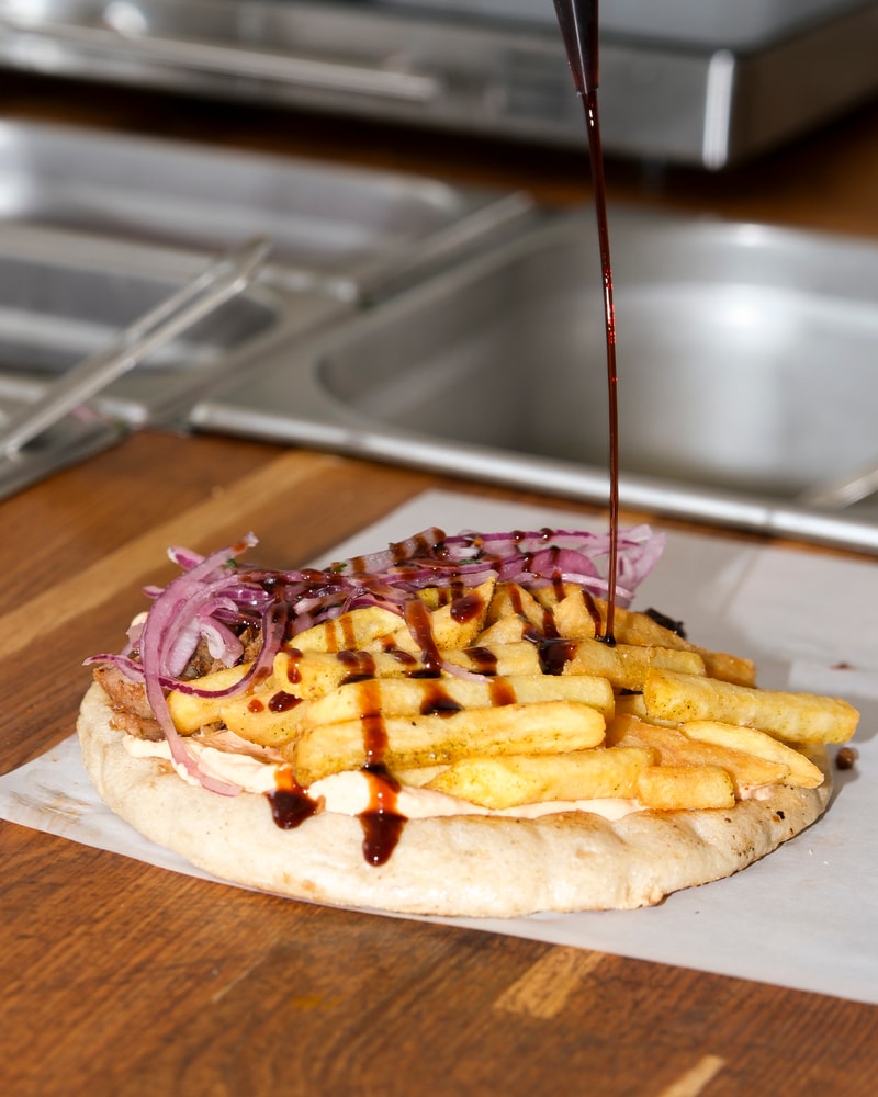 ½ PRIS: Valgfri Gyros @ The Greek - Enkelt, Saftigt & Drønlækkert!