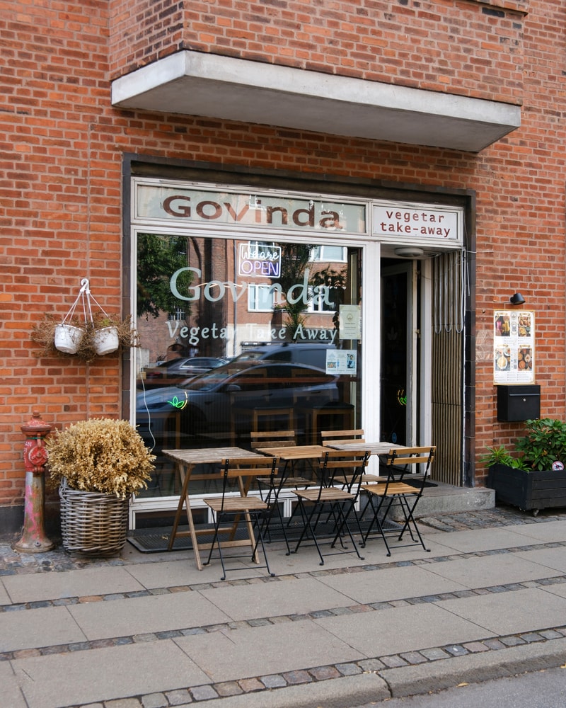 Premium Thali Experience @ Govinda - Vegetarisk Vidundermad på Åboulevarden