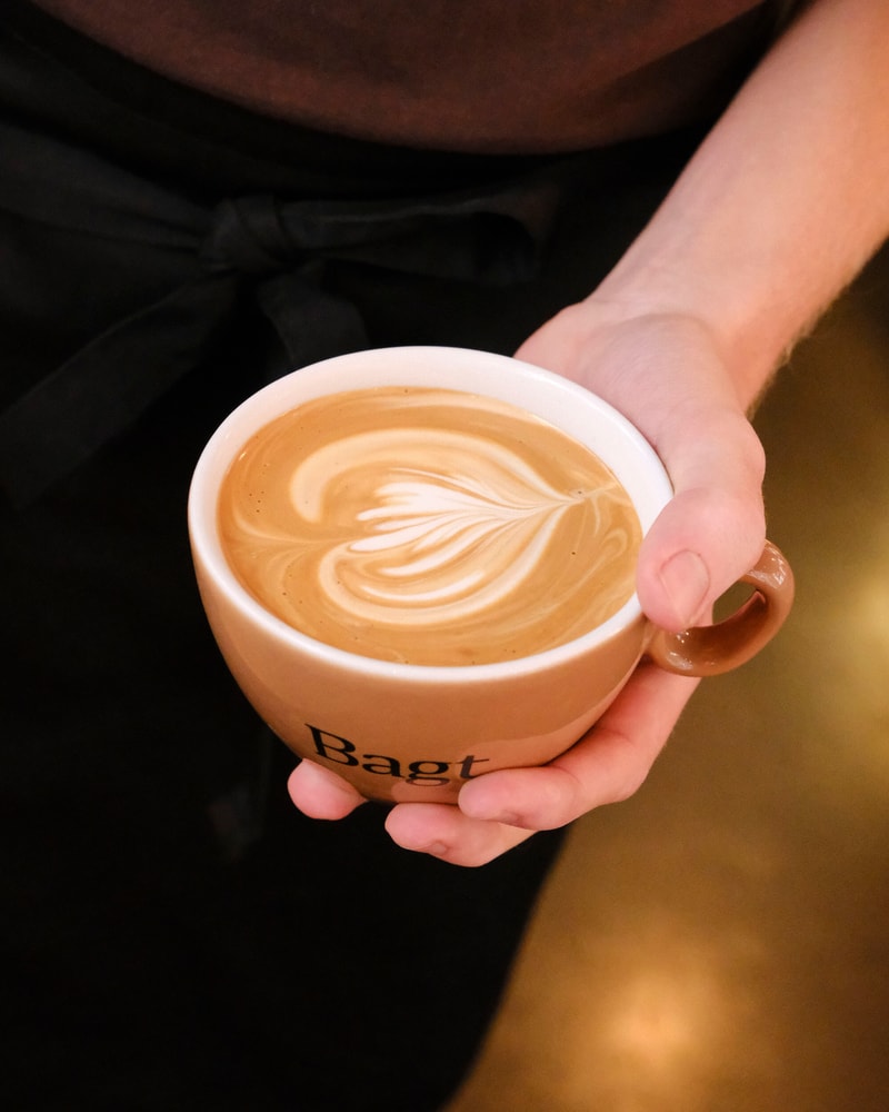 Valgfrit Wienerbrød & Kaffe @ Bagt - Hele 8 Lokationer Fyldt Med Friskbagt!
