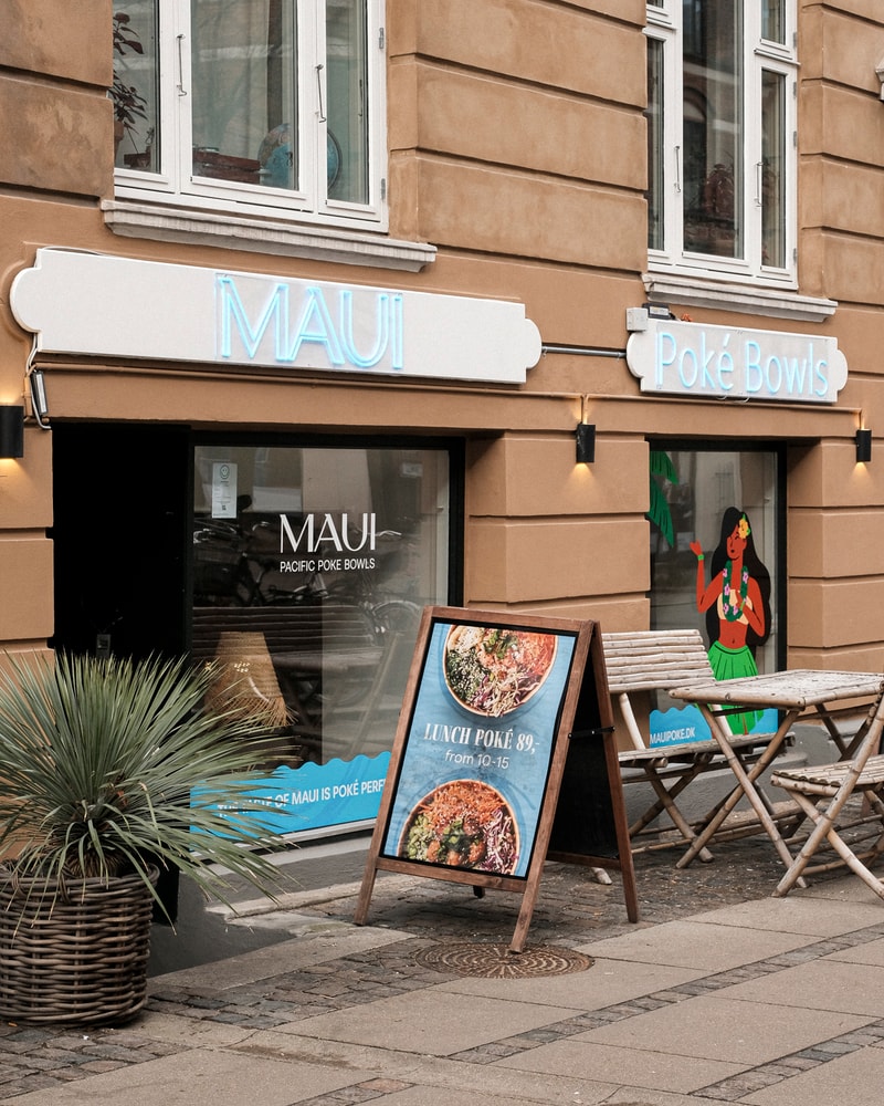 Valgfri Signature Poké Bowl @ Maui Poke - Pacific Poké Bowls Fyldt Med Friskhed!
