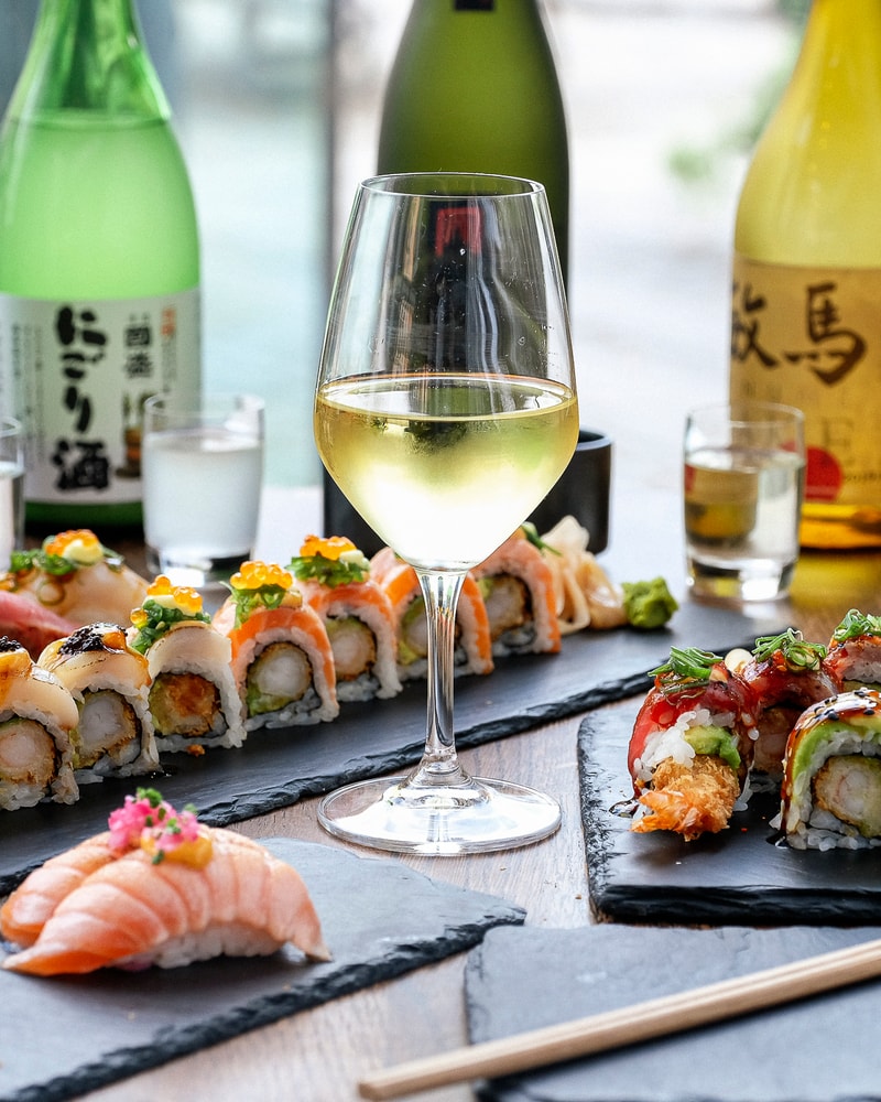 Gourmet & Uramaki Tasty Mix @ Sushi Lovers - Gælder alle 4 lokationer!