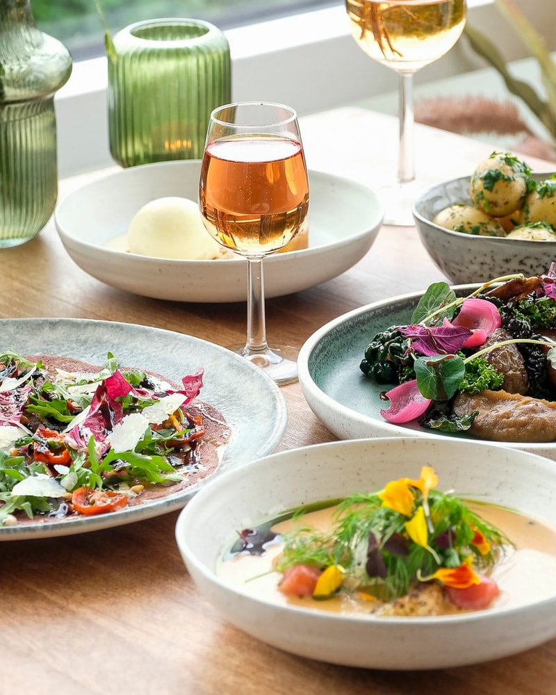 4-retters tastingmenu på Restaurant Charlottenlund Fort