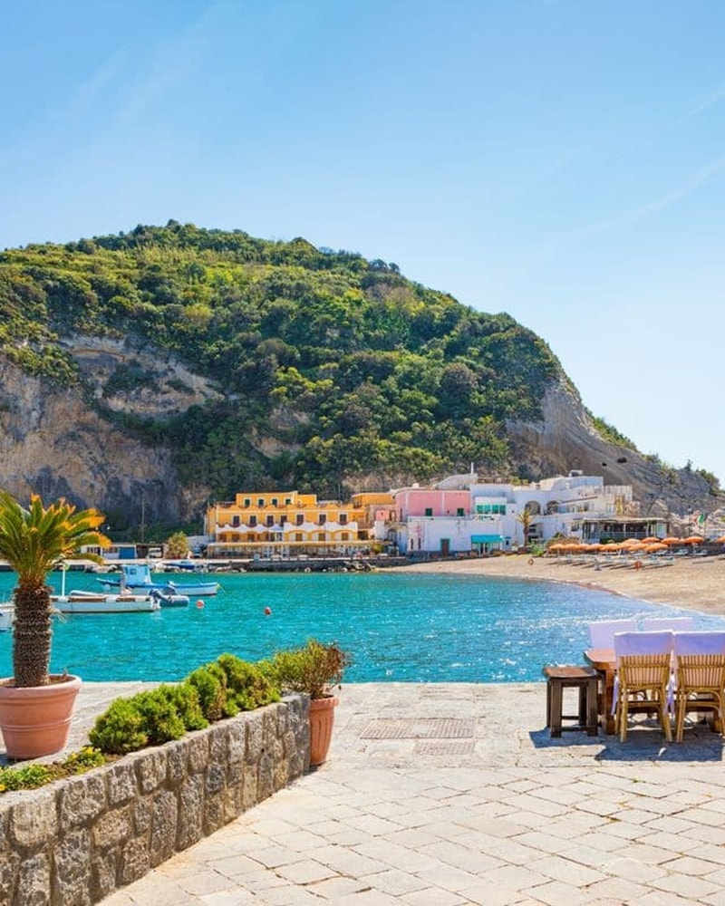 Fortryllende ferie på den italienske ø Ischia