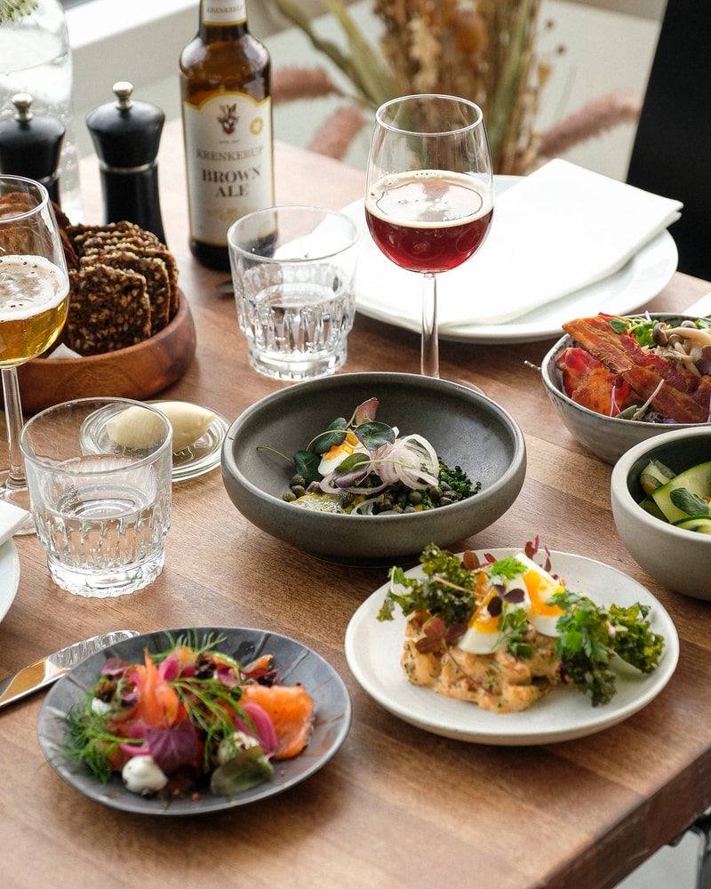 5-retters Gourmetfrokost hos Restaurant Charlottenlund Fort.