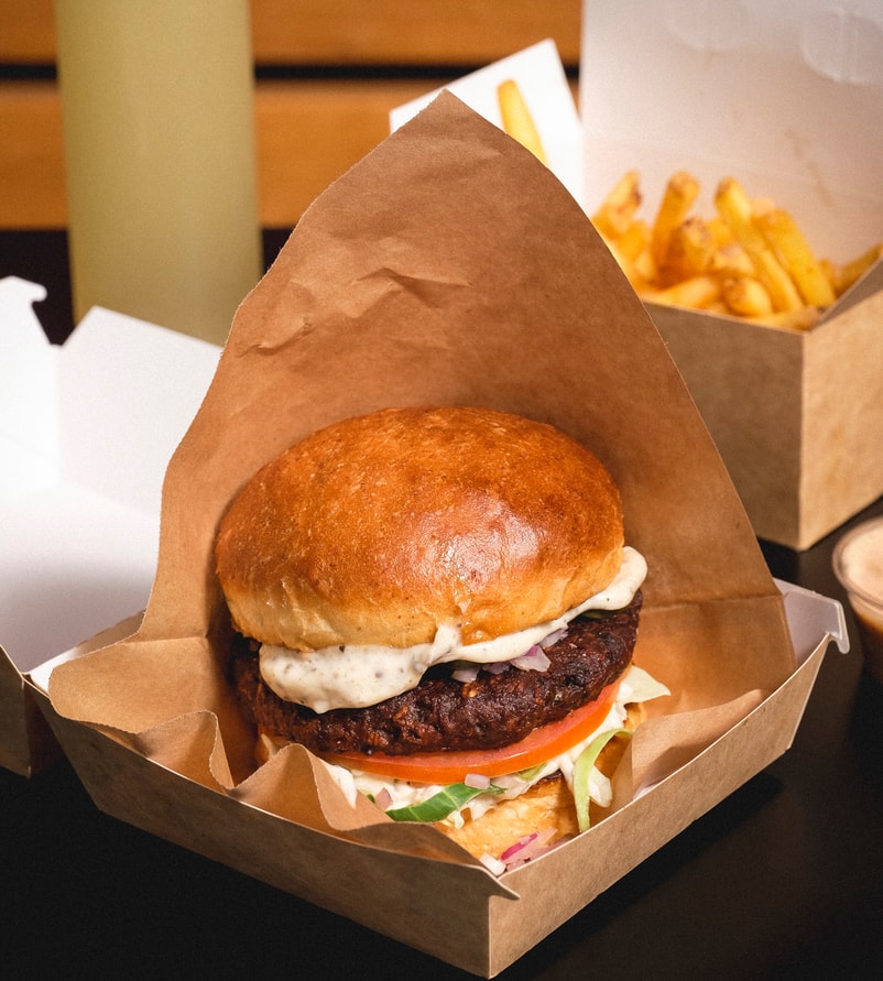 Nyåbnet burgerjoint på Amager: Halv pris på burgercombo fra Cooper's!