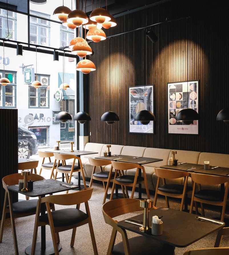 Bowl + side + drikke hos Poke & Sons: Asiatisk casual restaurant brager frem med 3 lokationer - to go og to stay!