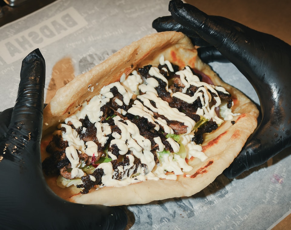 Valgfri Roll Combo @ Badsha Nørrebro - Kvalitetsshawarma Skabt Af Michelin-kok