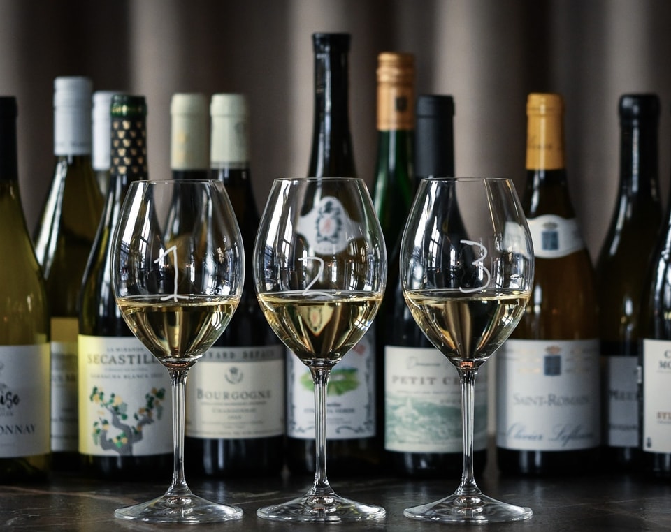 Blindsmagning @ Vininvestoren København - 3 Glas, 3 Prisklasser, 1 Udfordring