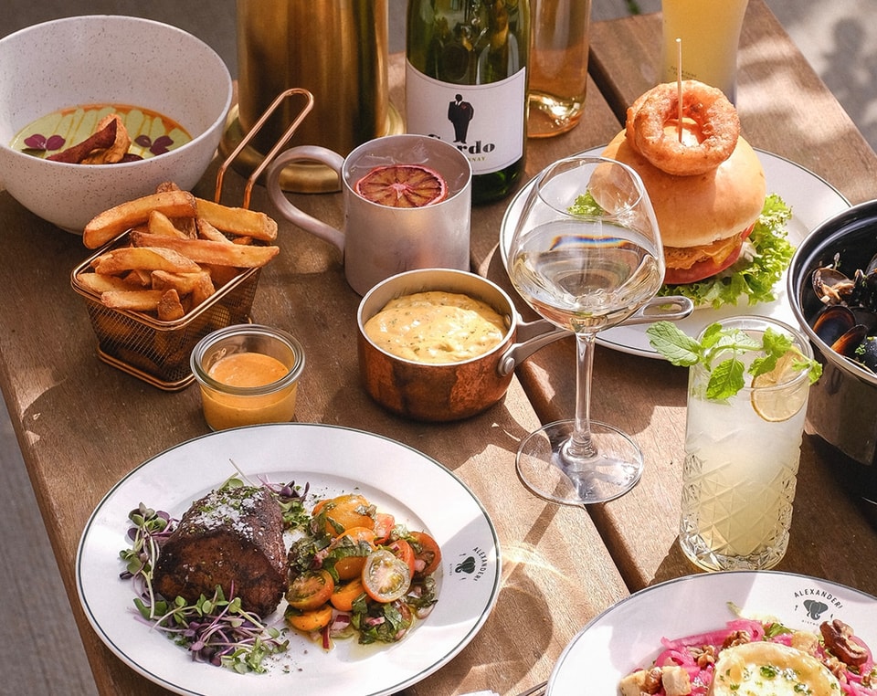 3-Retters Sommermenu @ Carlsberg Byens Darling - Alexanders Bistro