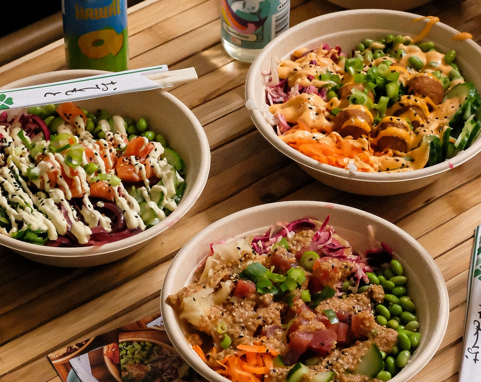 Valgfri Signature Poké Bowl @ Maui Poke - Pacific Poké Bowls Fyldt Med Friskhed!